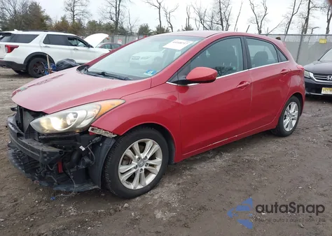 2014 Hyundai Elantra Gt z USA, uszkodzony, nr VIN KMHD35LH5EU195869